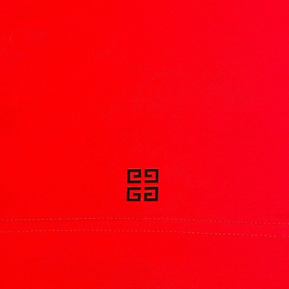 New With Tags, Men’s Givenchy XL T-Shirt - Picture 7 of 7